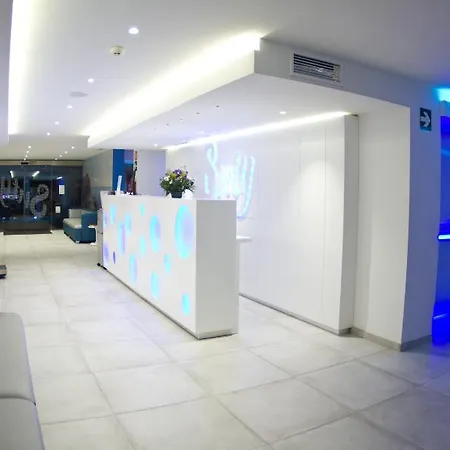 Triton Отель 4*